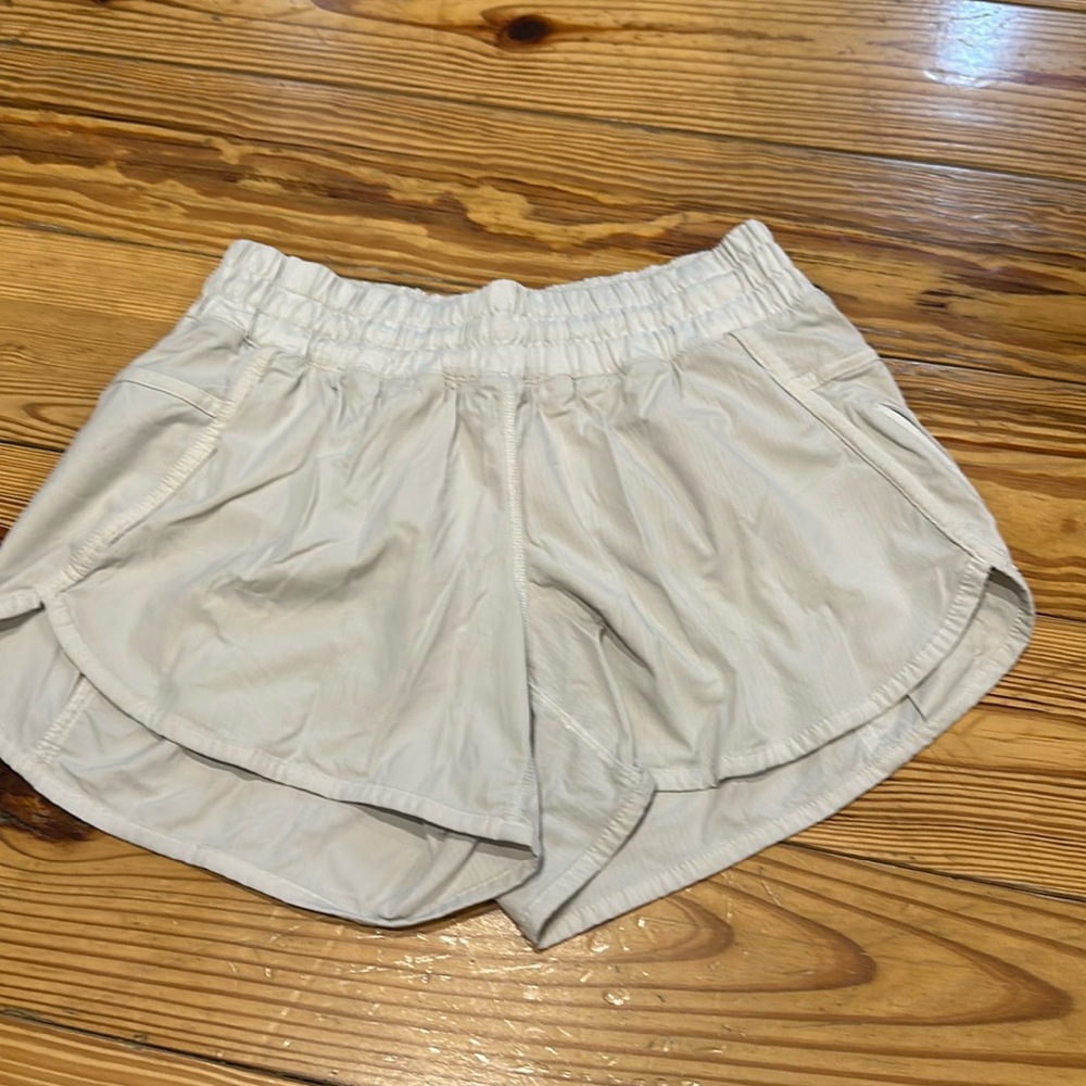 Lululemon Shorts size 8
